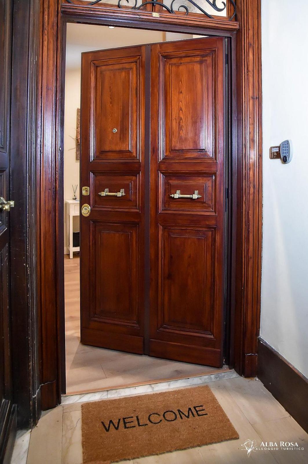 Alba Rosa Rooms Rome Exterior photo